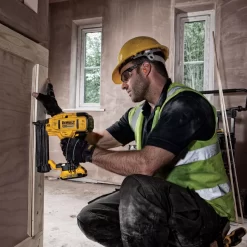 Cloueur De Finition 18V 2.0Ah DEWALT - 2 Batteries + Chargeur + Coffret - DCN680D2 -Artisanat Domestique Réduit COA11022 3