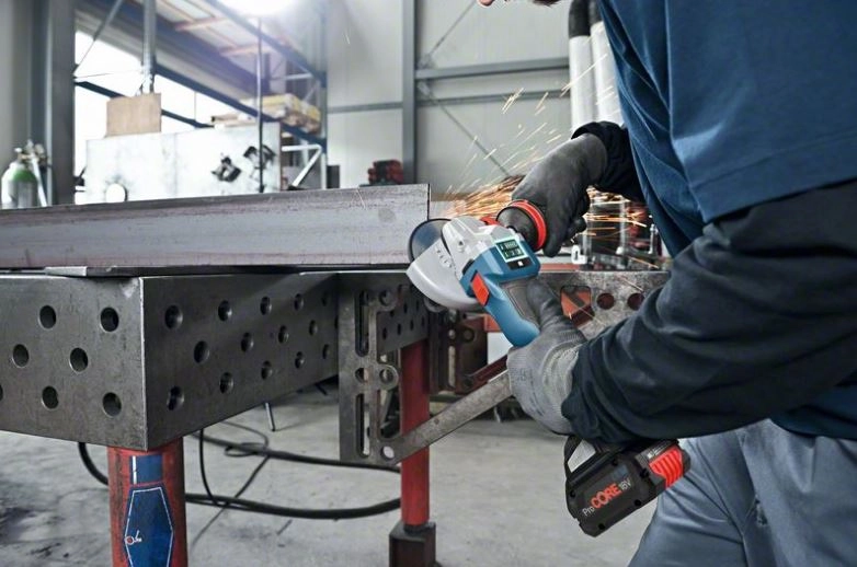 Meuleuse Angulaire BOSCH GWS 18V-10SC Professional Solo Click & Go - Sans Batterie Ni Chargeur - 06019G340B 6 Meuleuse Angulaire BOSCH GWS 18V-10SC Professional Solo Click & Go - Sans Batterie Ni Chargeur - 06019G340B – Image 4