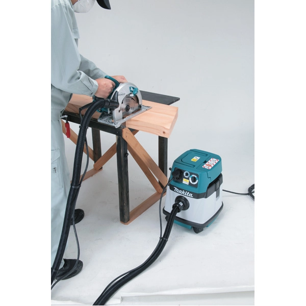 Aspirateur 13L 1050W 220 MBar MAKITA - VC1310LX1 6 Aspirateur 13L 1050W 220 MBar MAKITA - VC1310LX1 – Image 4