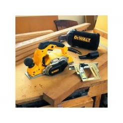 Rabot DEWALT 4 Mm 1050 W - D26500K -Artisanat Domestique Réduit RBA20006 1
