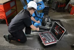 Valise Trolley + 136 Outils SAM OUTILLAGE Fermeture à Clé - CP-136N -Artisanat Domestique Réduit cp 136n 06